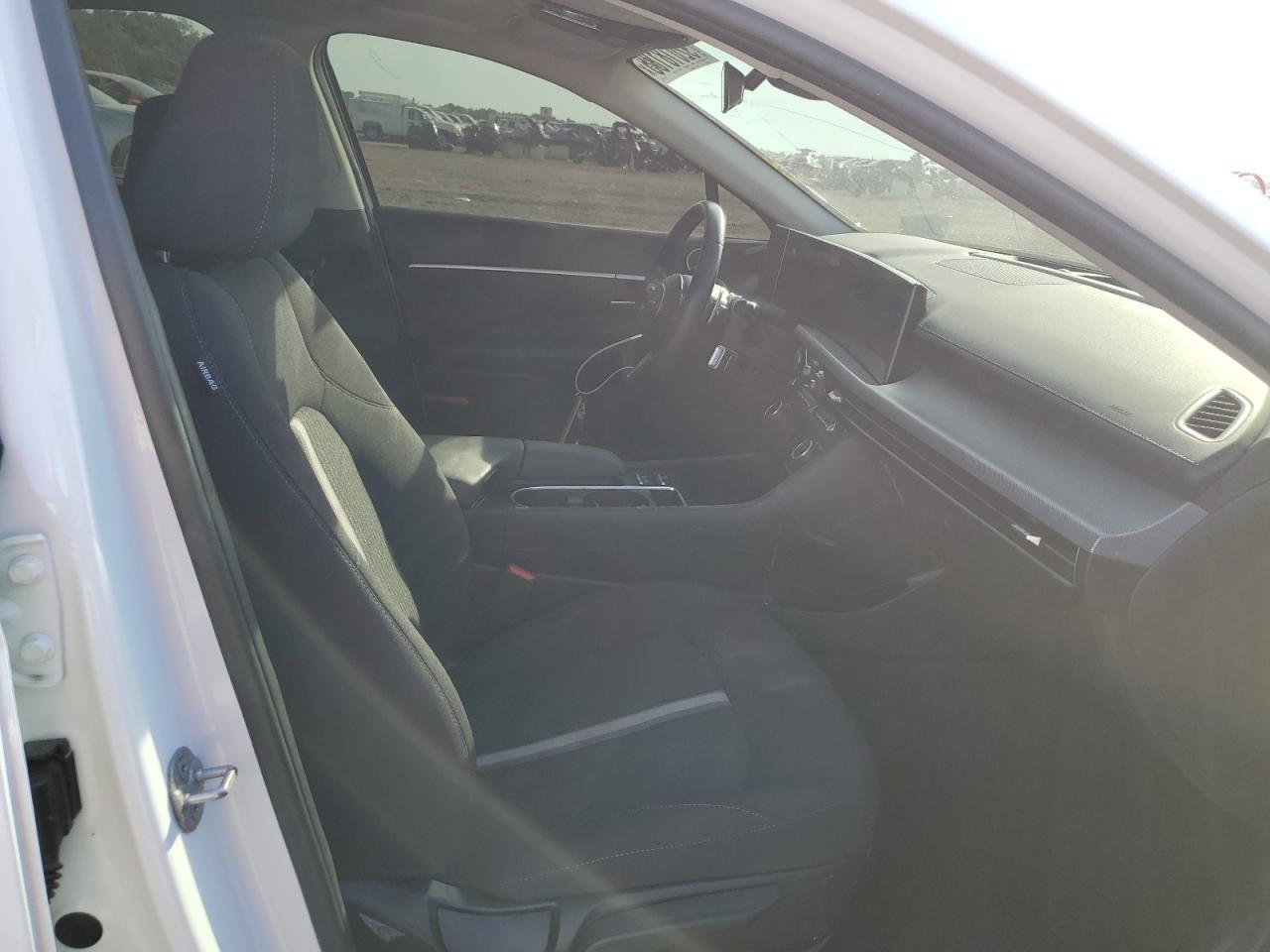 2025 HYUNDAI SONATA