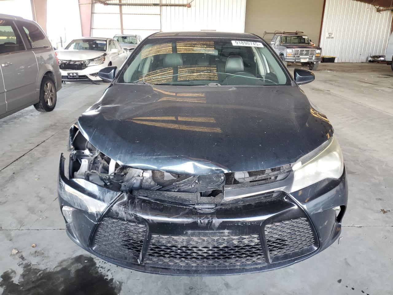 2015 TOYOTA CAMRY