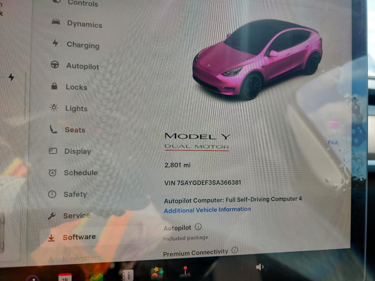 2025 TESLA MODEL Y