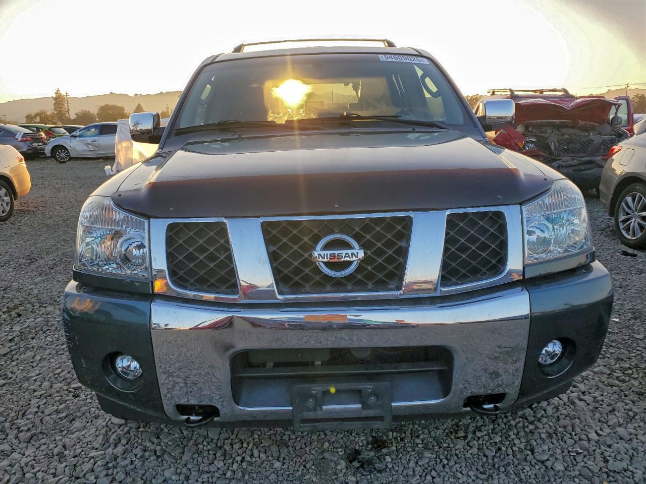 2005 NISSAN Armada