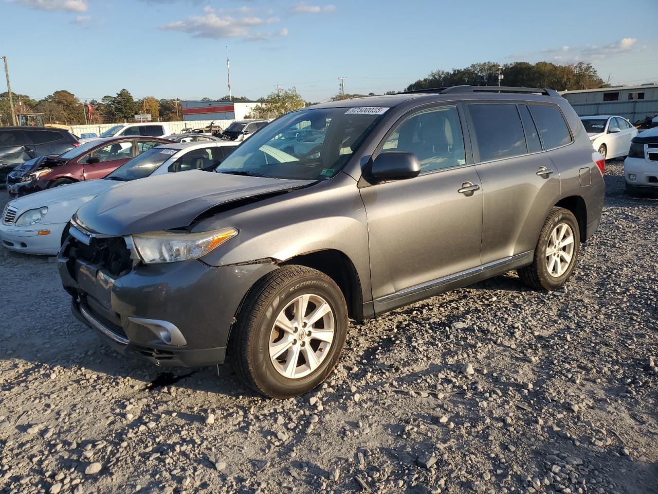 2011 TOYOTA HIGHLANDER