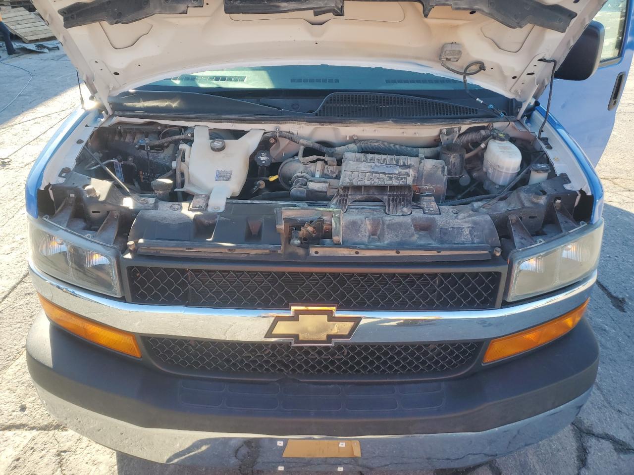 2018 CHEVROLET Express 3500