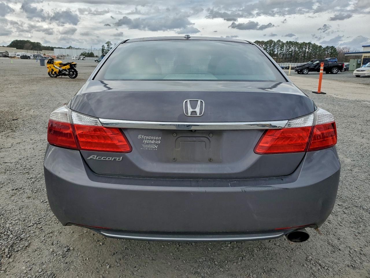 2015 HONDA ACCORD