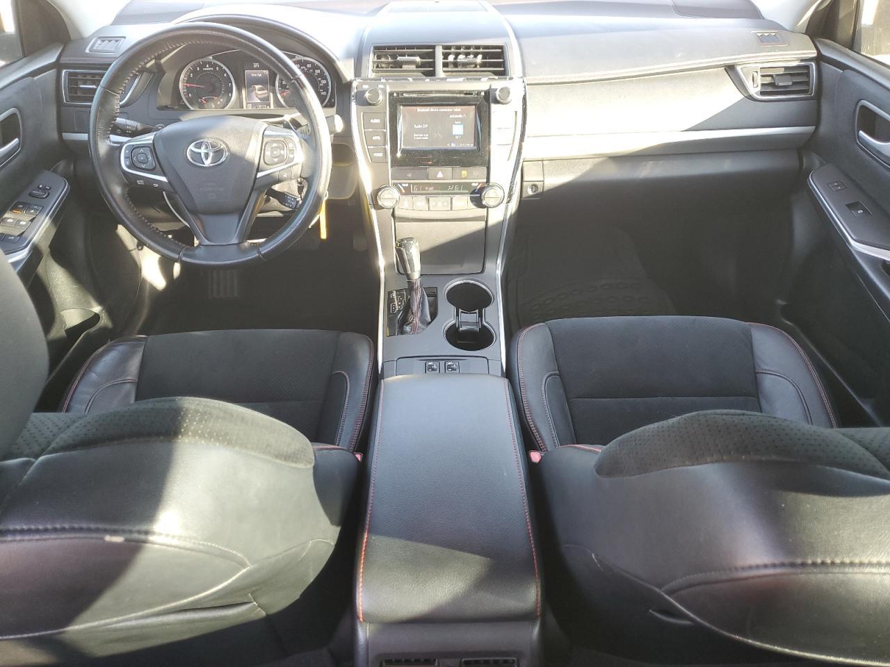 2015 TOYOTA CAMRY