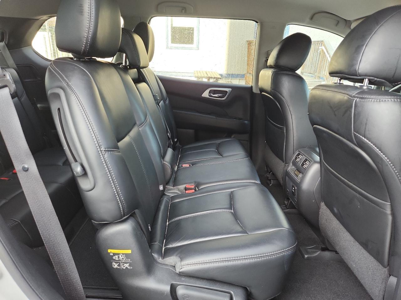 2016 NISSAN PATHFINDER