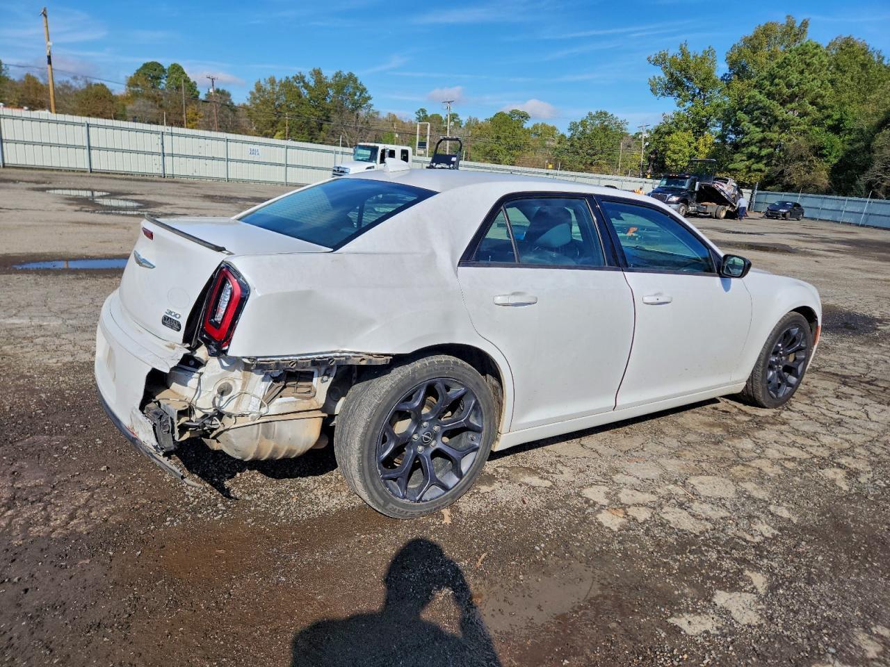 2019 CHRYSLER 300