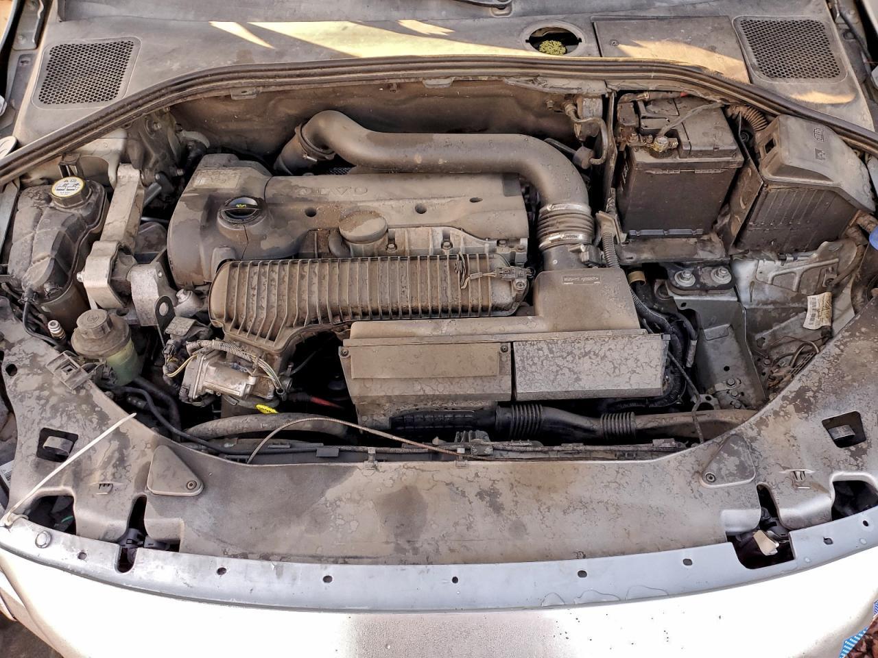 2013 VOLVO S60