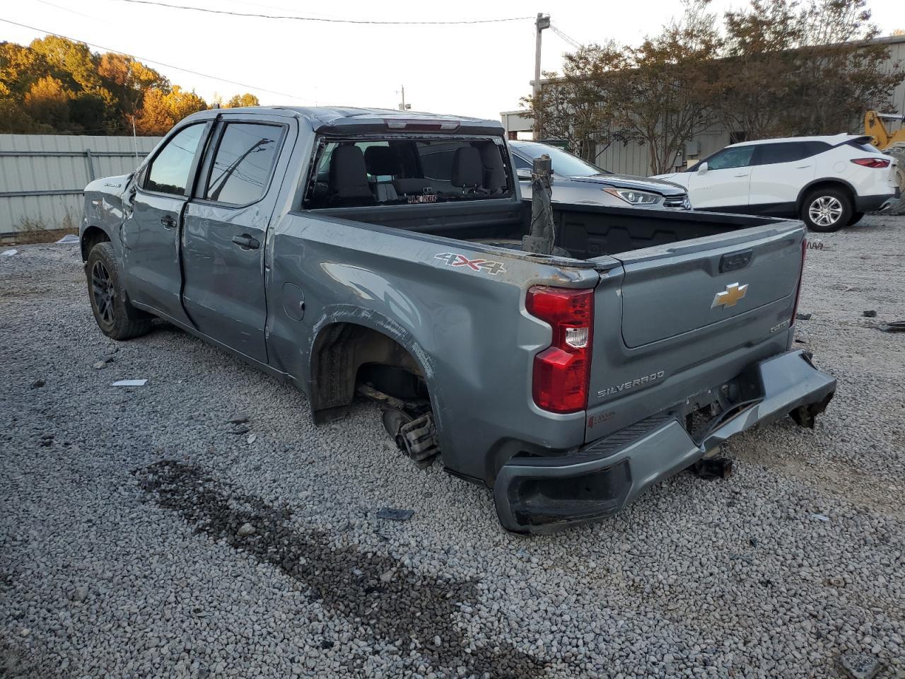 2023 CHEVROLET Silverado
