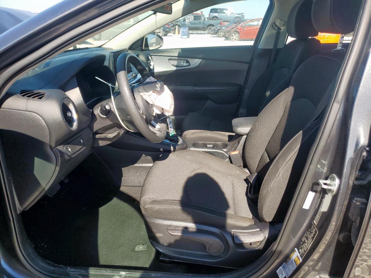 2022 KIA FORTE