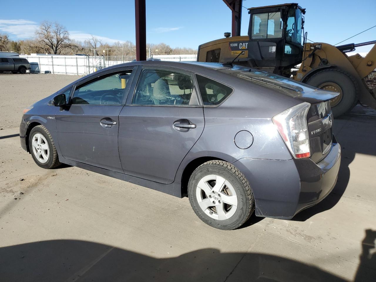 2011 TOYOTA PRIUS