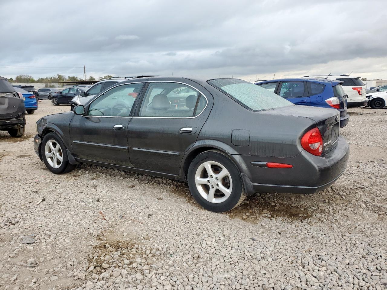 2000 NISSAN Maxima