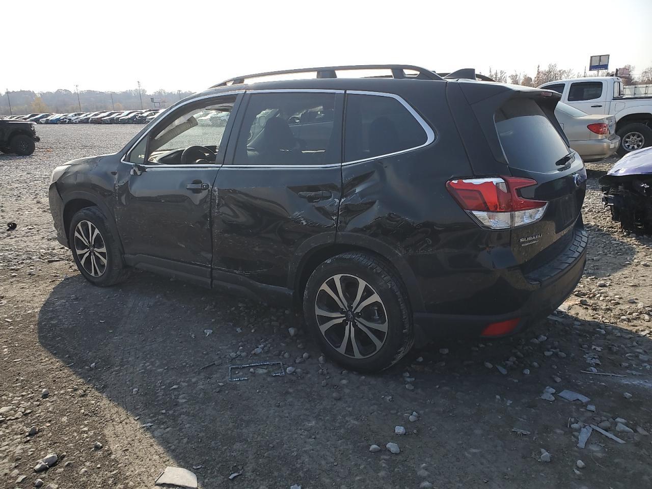 2024 SUBARU FORESTER