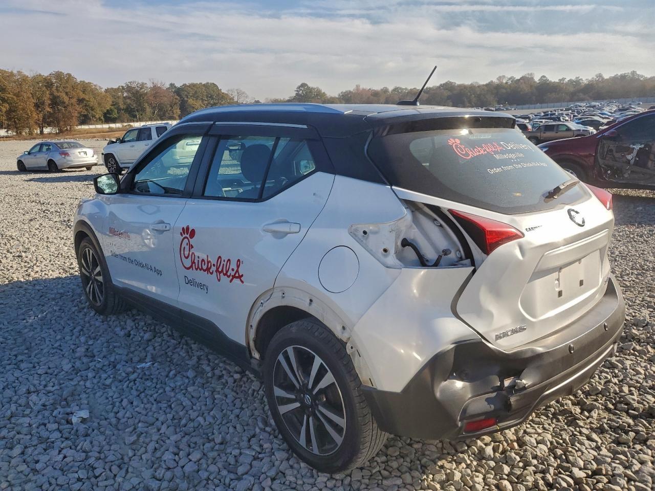 2020 NISSAN KICKS