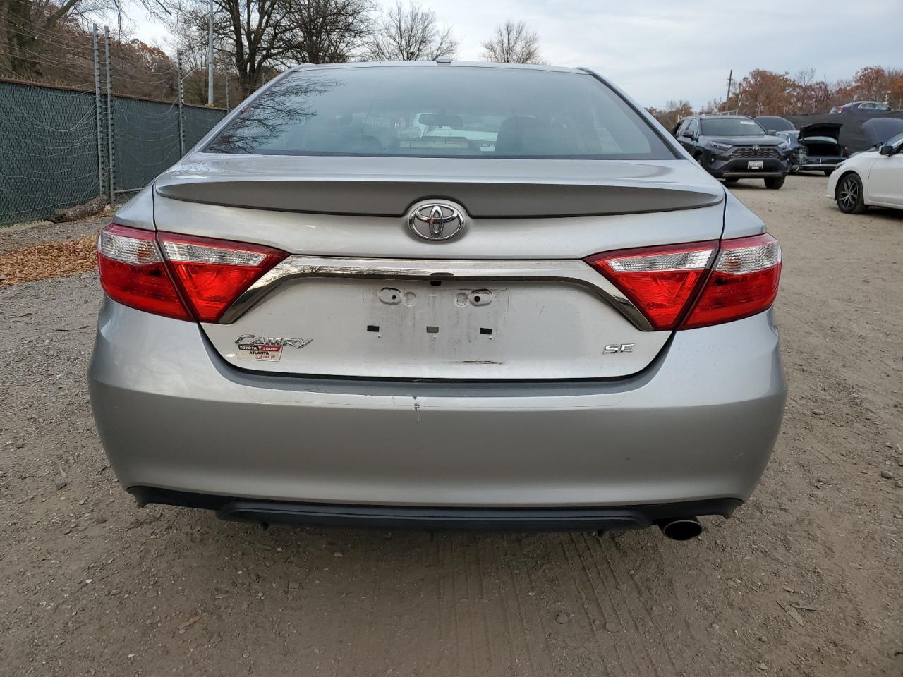 2015 TOYOTA CAMRY