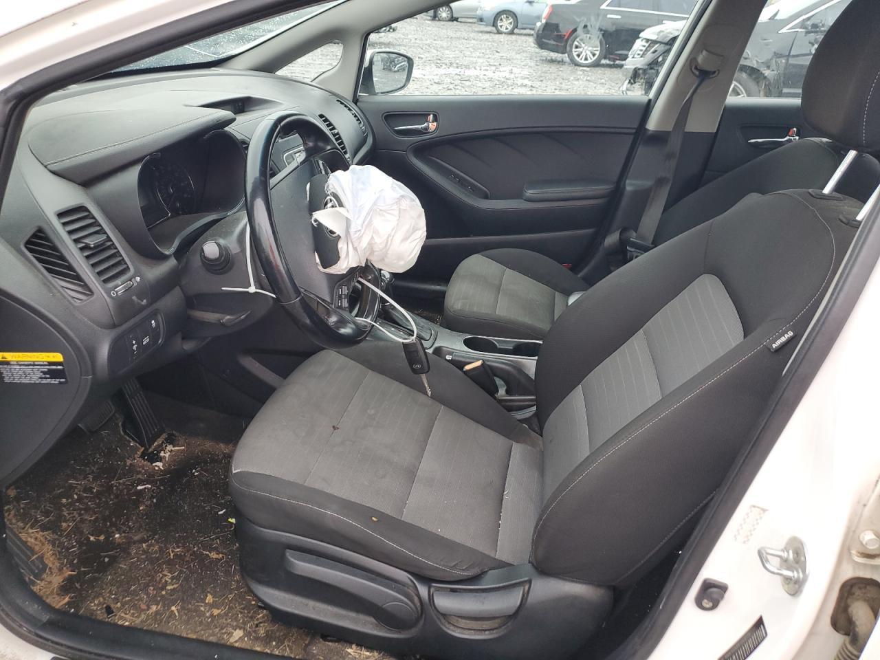 2015 KIA FORTE