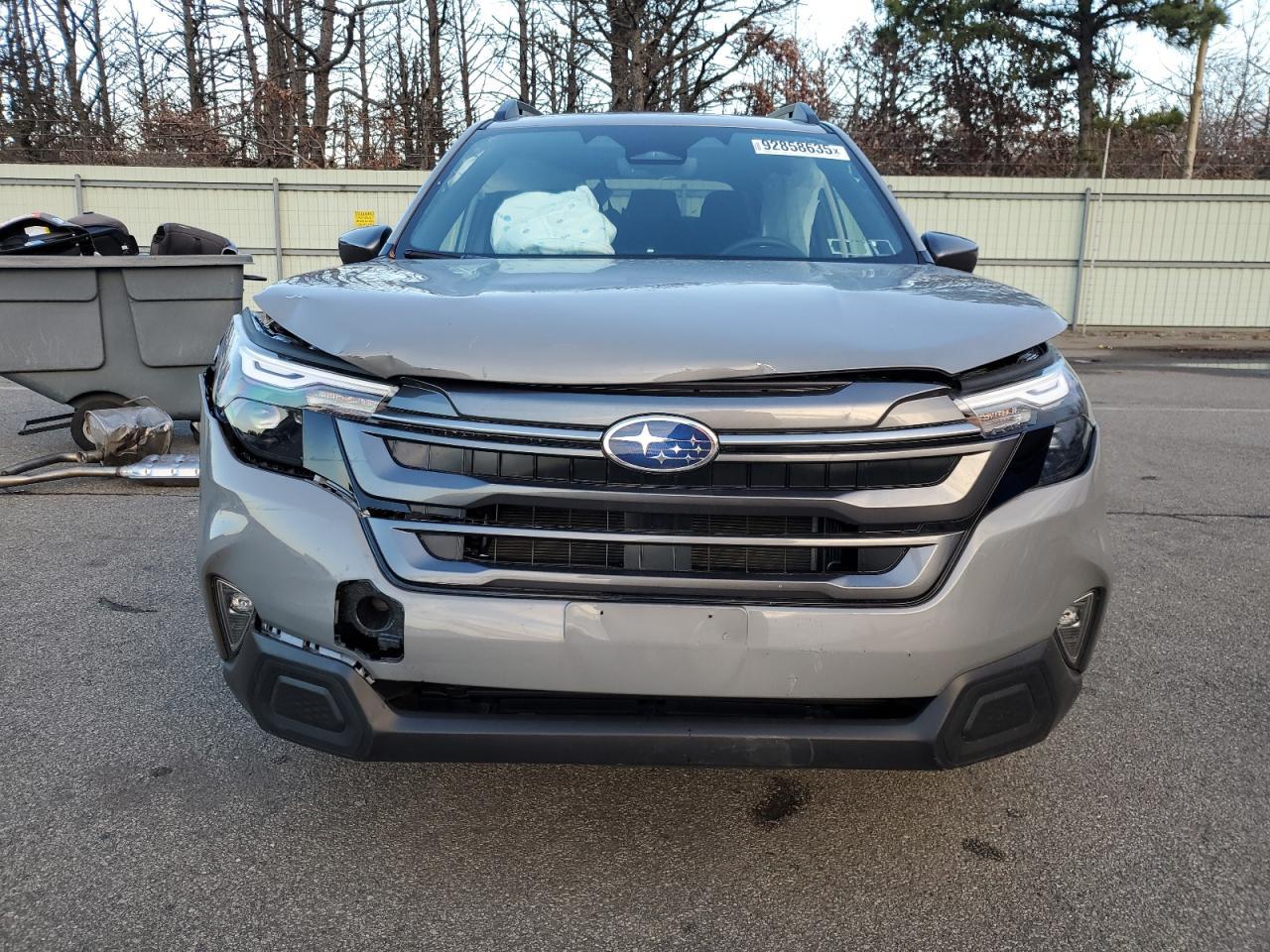2025 SUBARU FORESTER