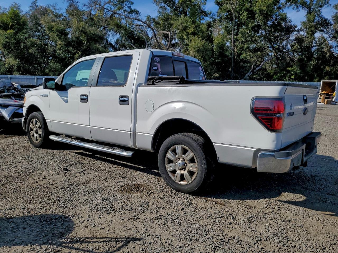 2011 FORD F-150