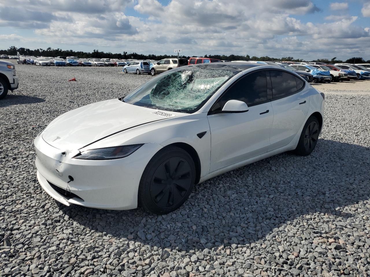 2024 TESLA MODEL 3