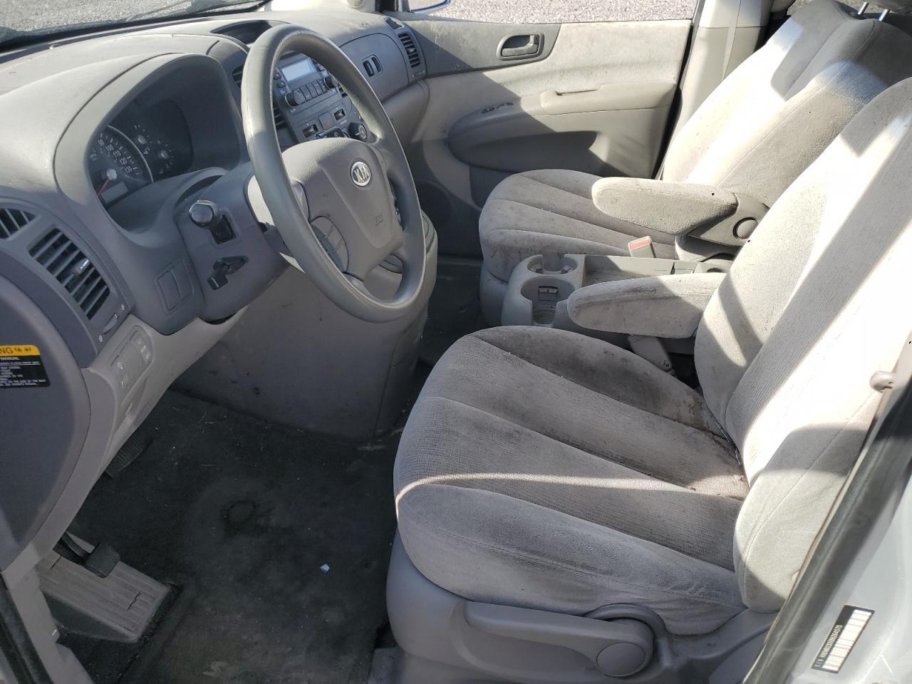 2008 KIA SEDONA