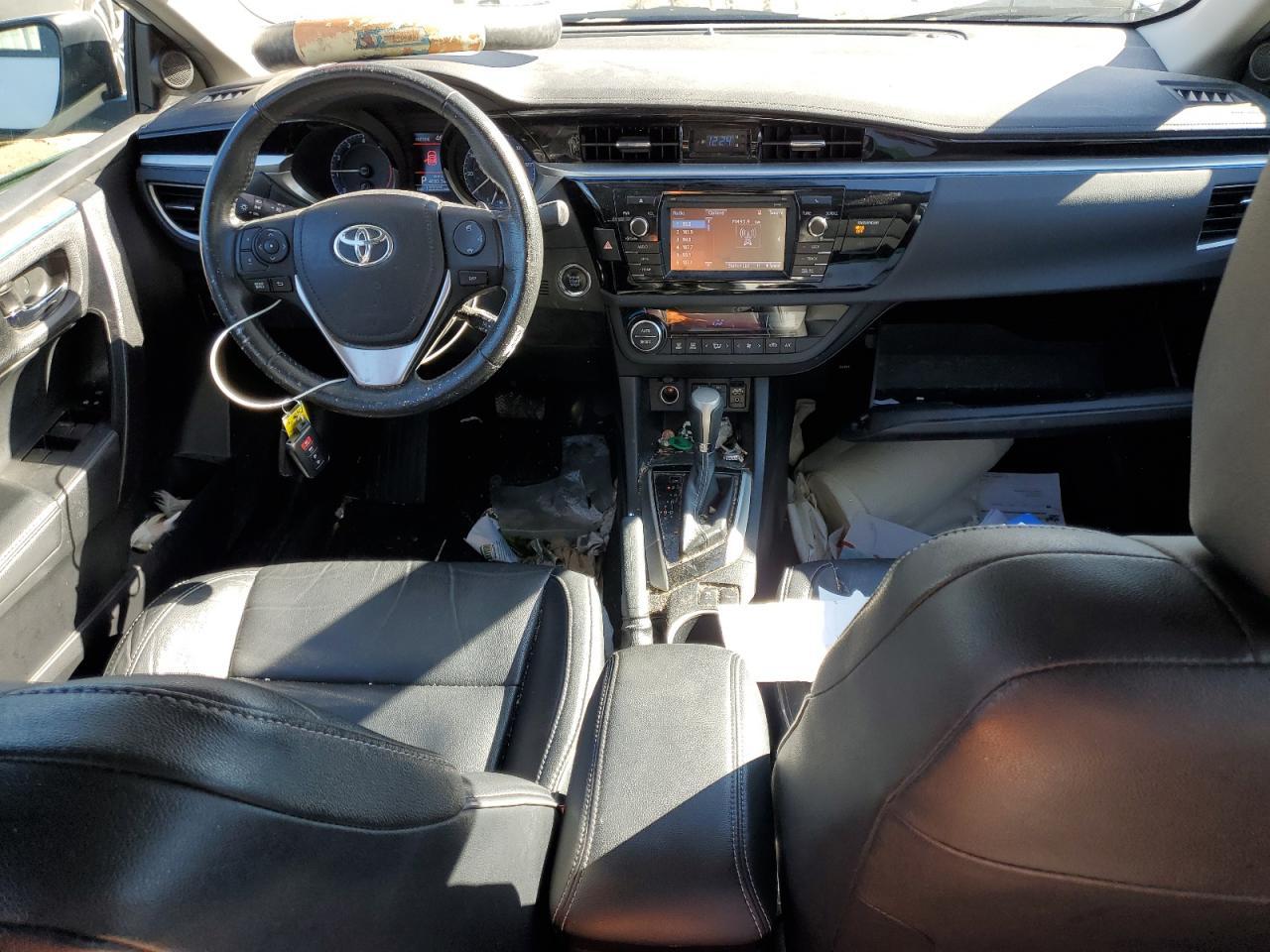 2015 TOYOTA COROLLA