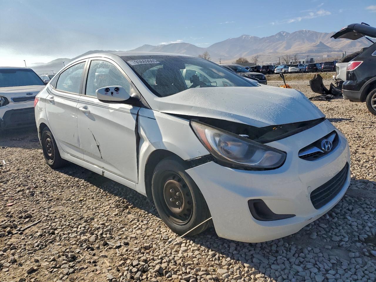 2013 HYUNDAI ACCENT