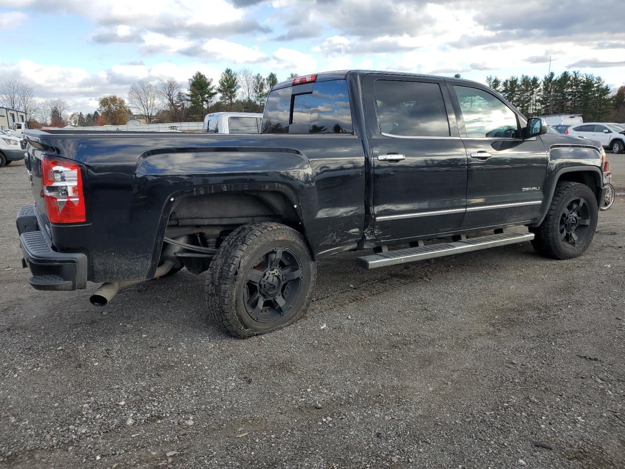 2015 GMC Sierra