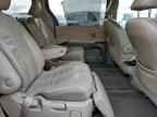 2011 TOYOTA SIENNA