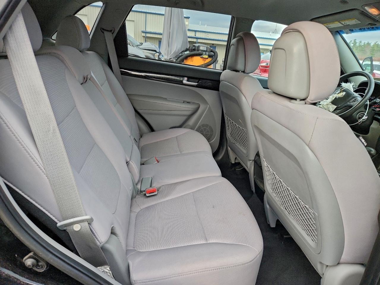 2015 KIA SORENTO