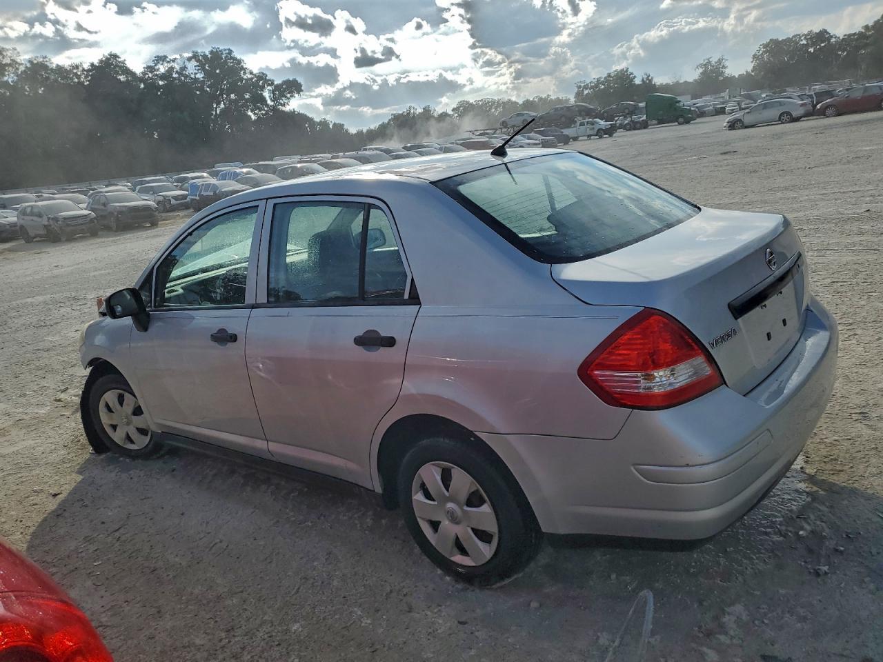 2009 NISSAN VERSA