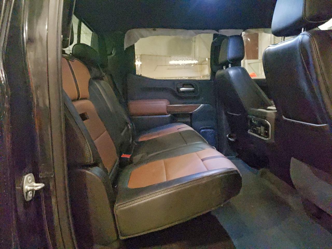 2021 CHEVROLET Silverado