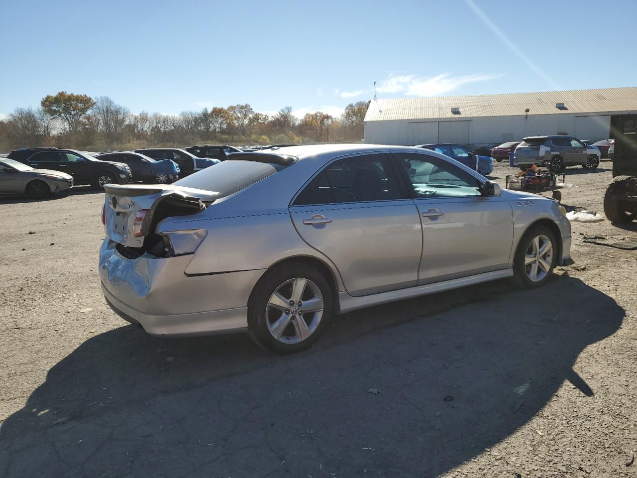 2011 TOYOTA CAMRY