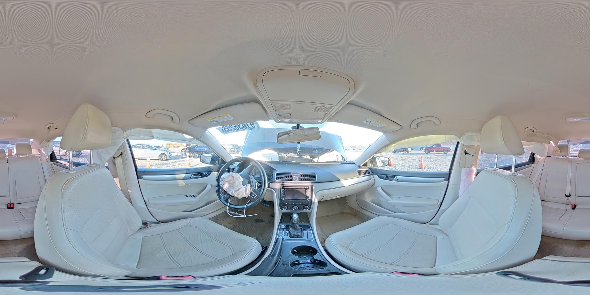 2015 VOLKSWAGEN Passat