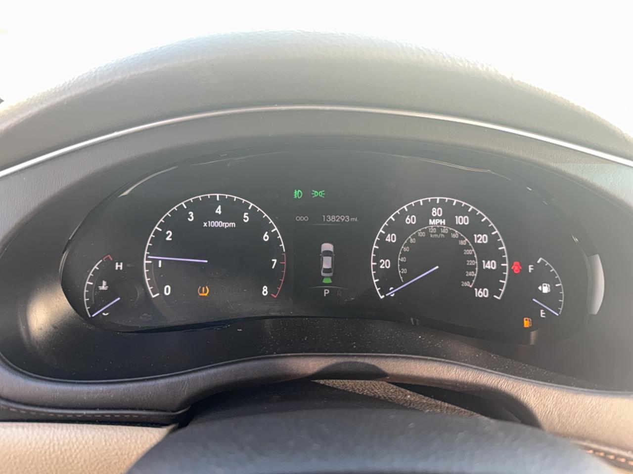 2012 HYUNDAI GENESIS
