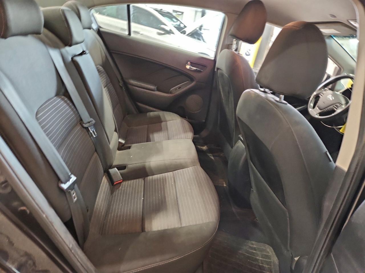 2015 KIA FORTE