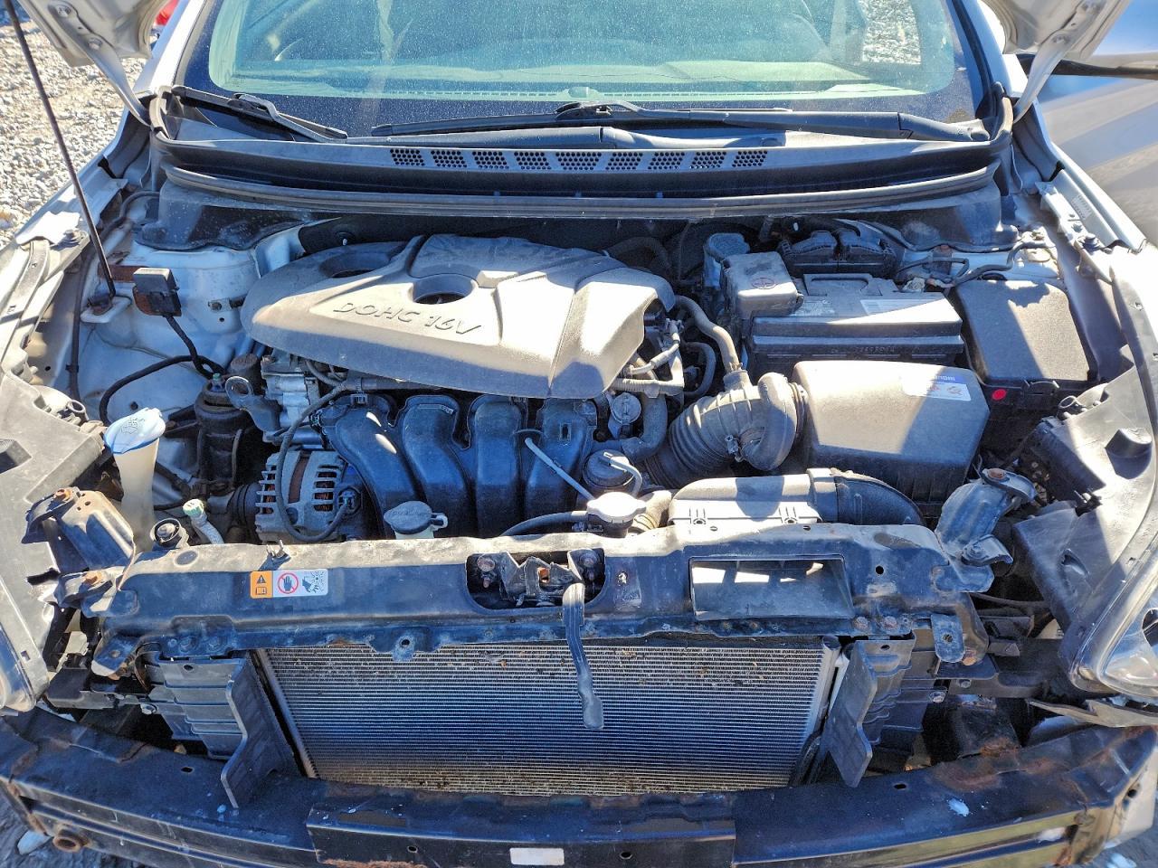 2016 HYUNDAI ELANTRA