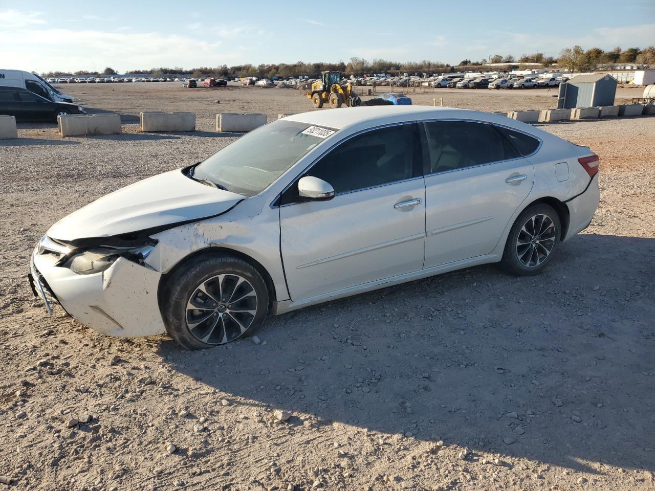 2016 TOYOTA Avalon