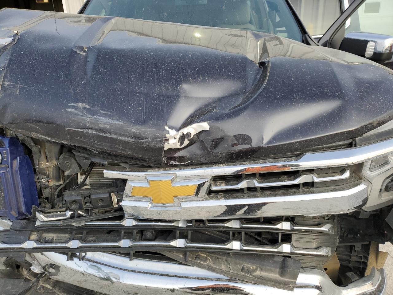 2024 CHEVROLET Silverado