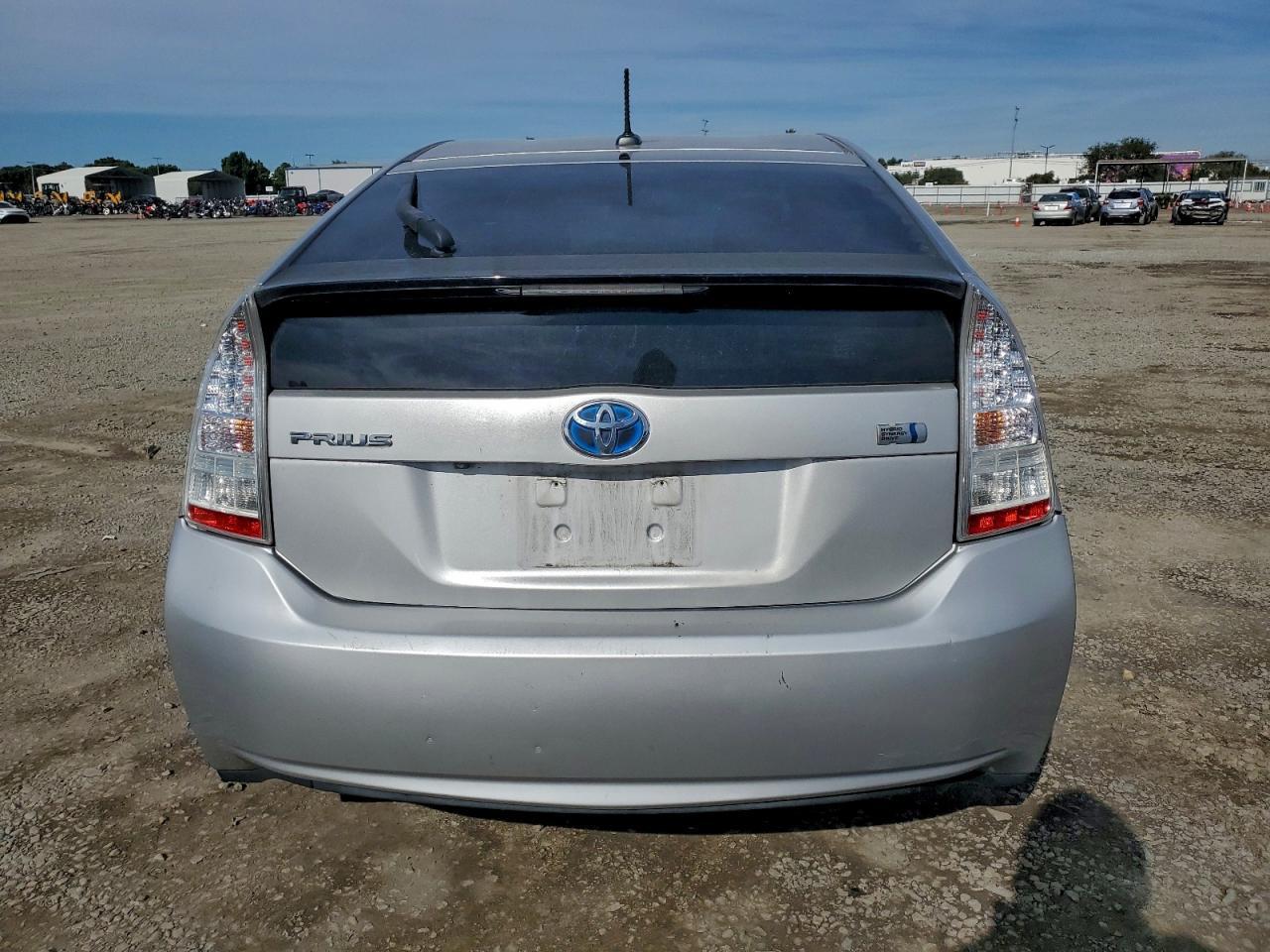 2010 TOYOTA PRIUS