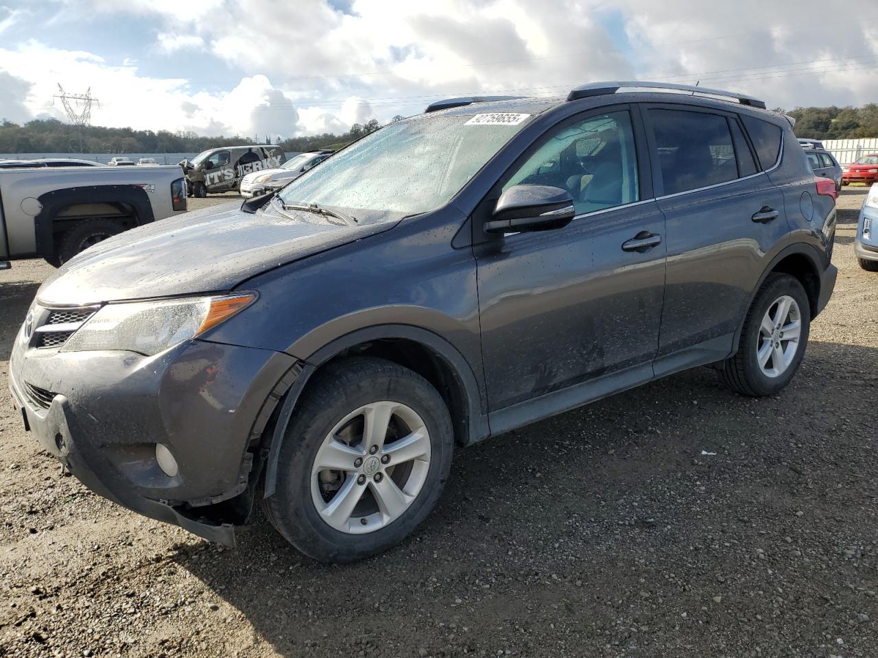 2014 TOYOTA RAV4