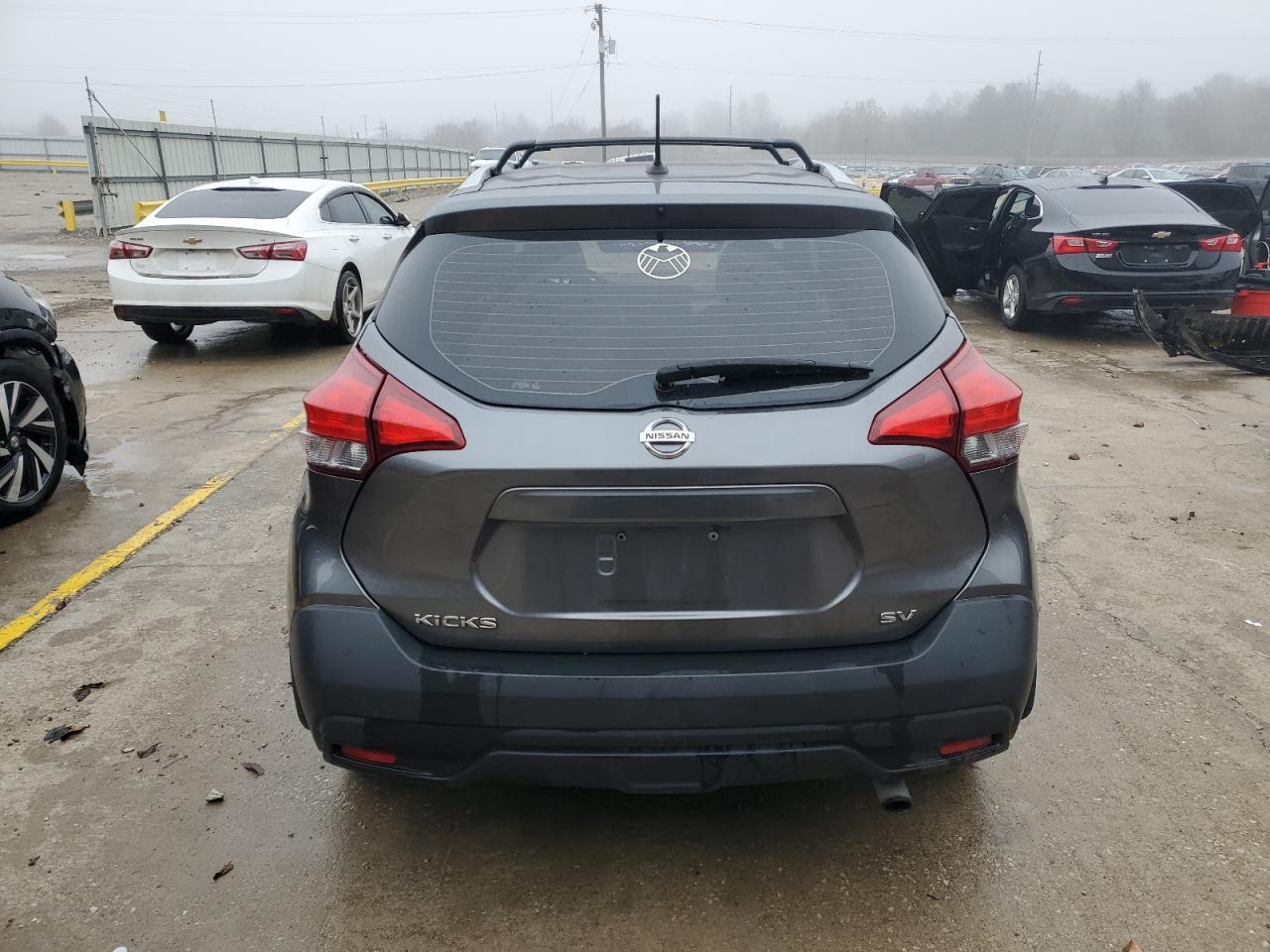 2018 NISSAN KICKS