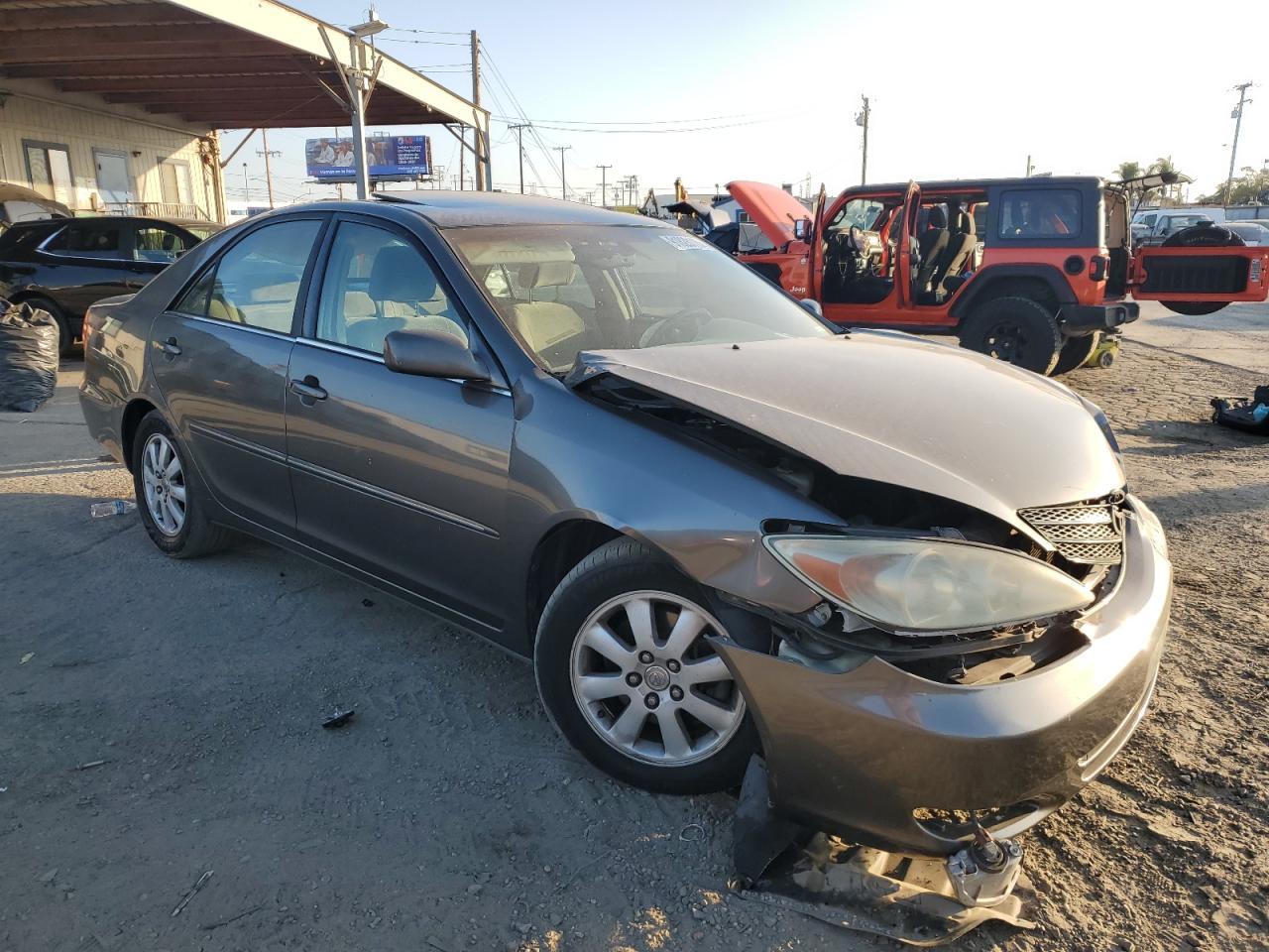 2004 TOYOTA CAMRY