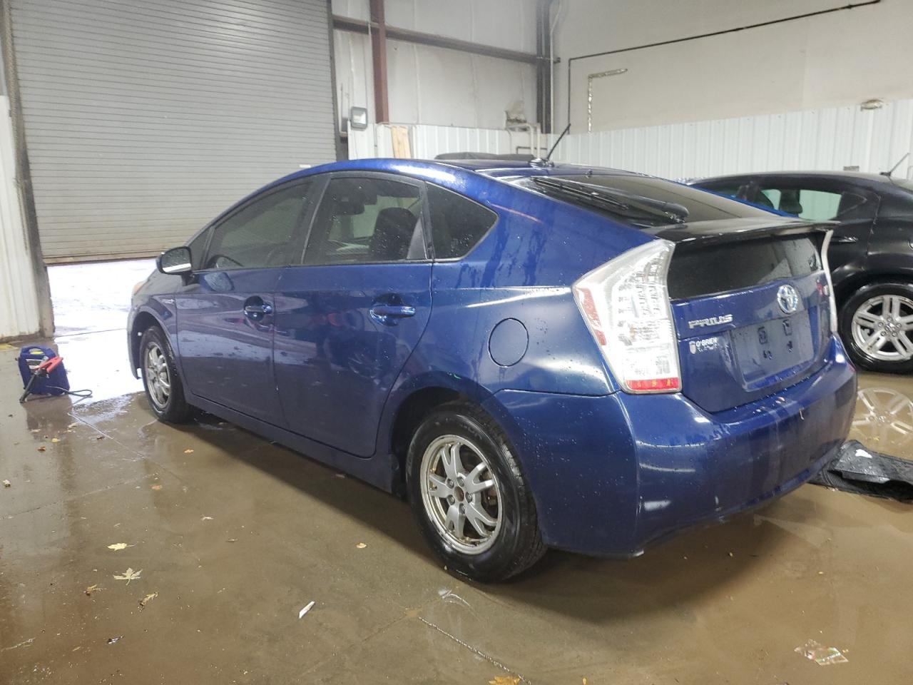 2011 TOYOTA PRIUS