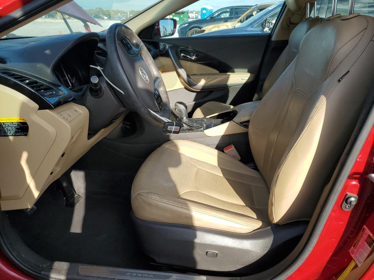 2012 HYUNDAI Azera