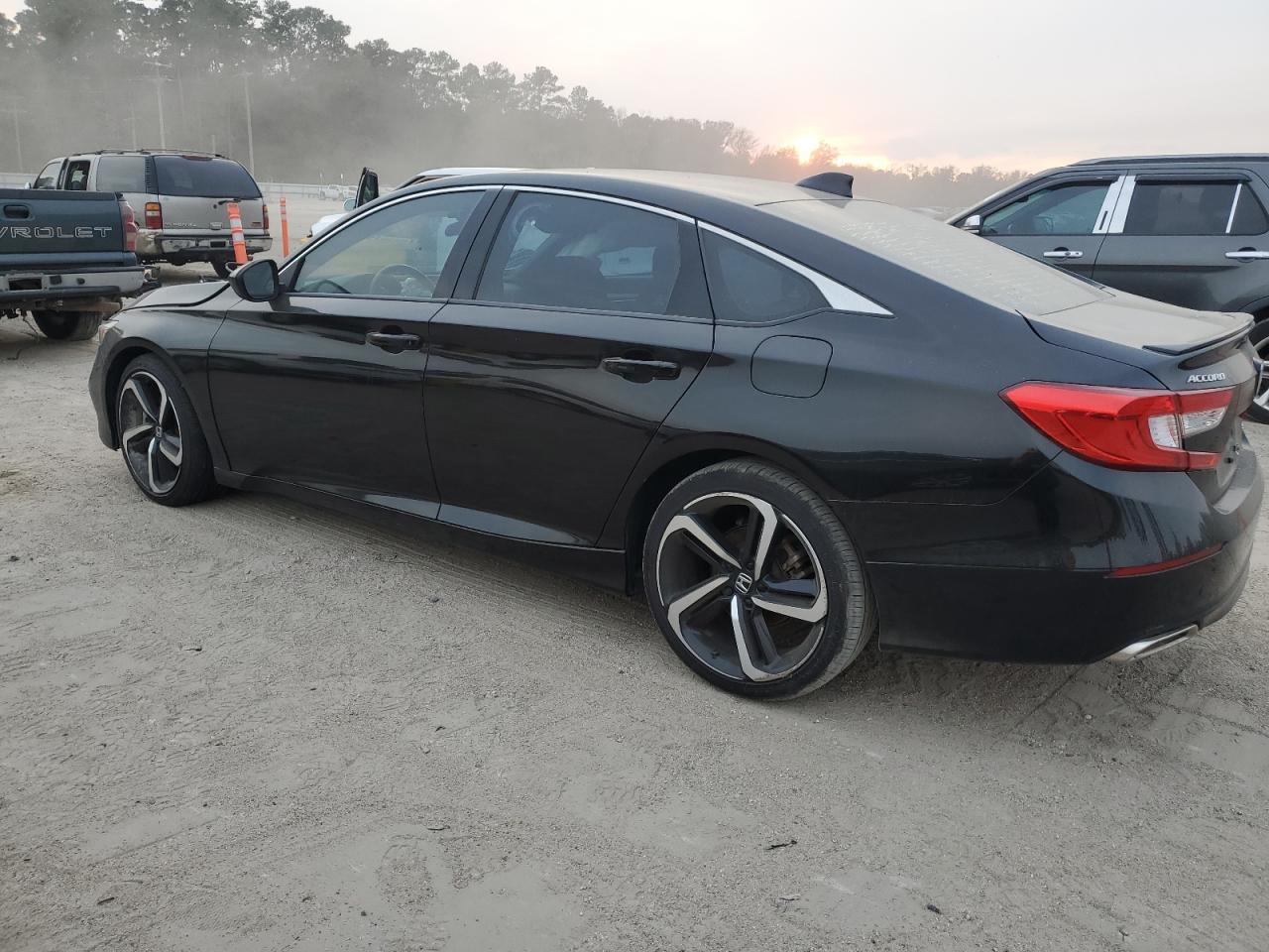 2018 HONDA ACCORD