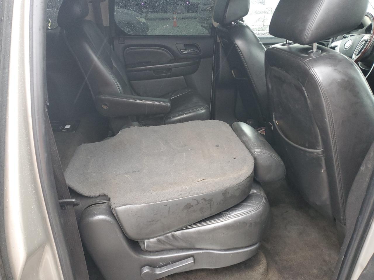 2007 CADILLAC Escalade ESV