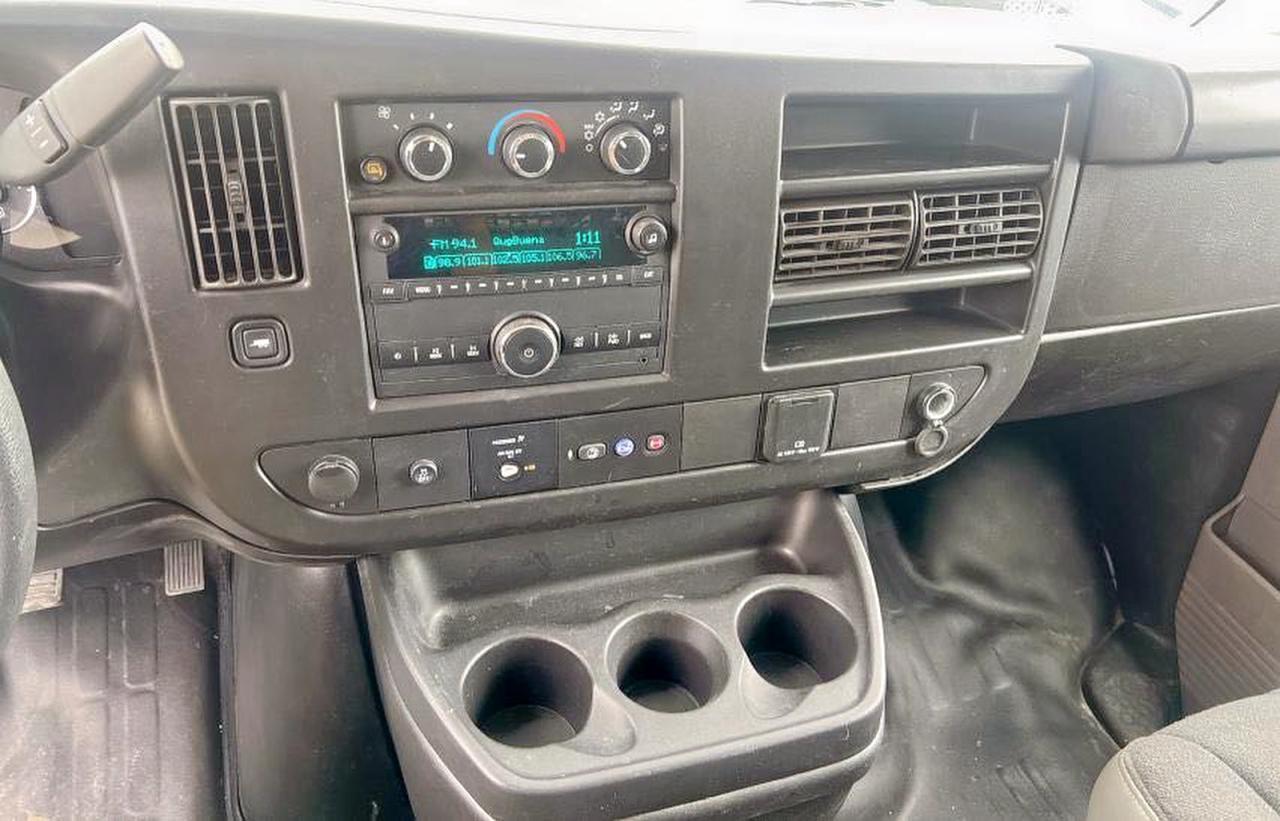 2022 GMC Savana