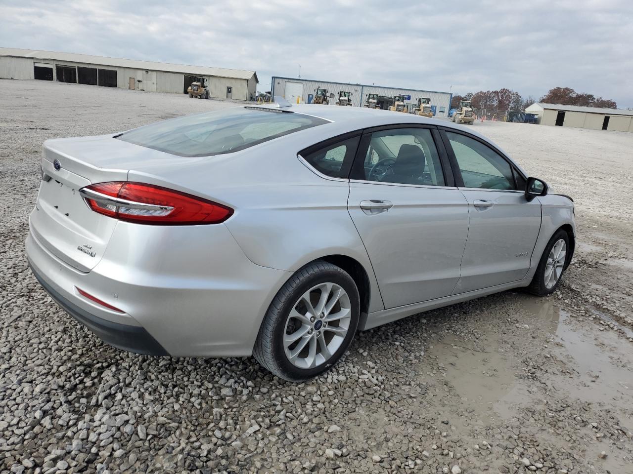 2019 FORD FUSION