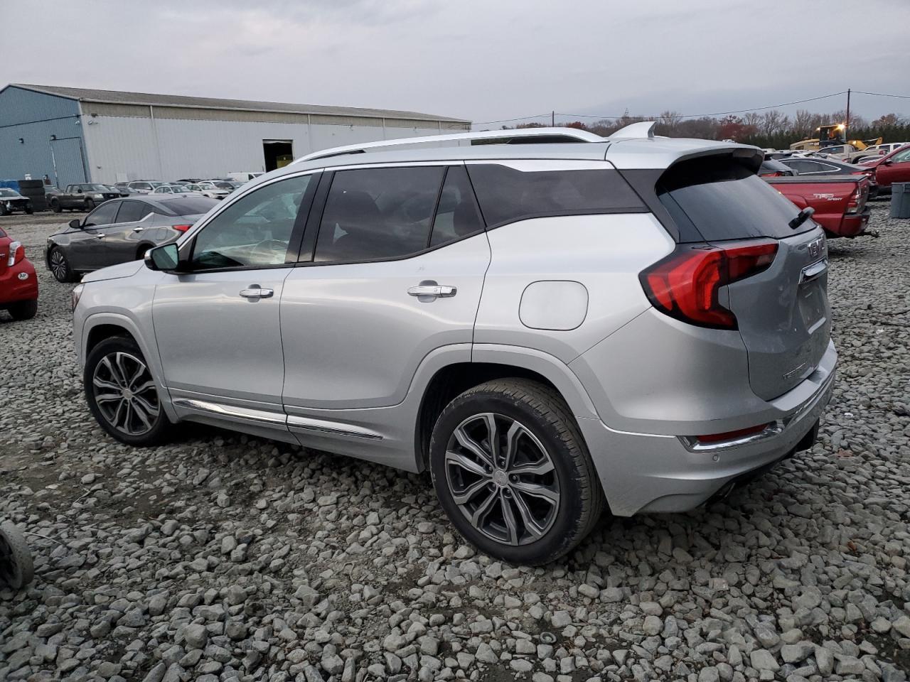 2020 GMC Terrain