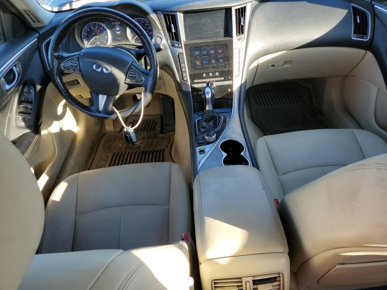2015 INFINITI Q50