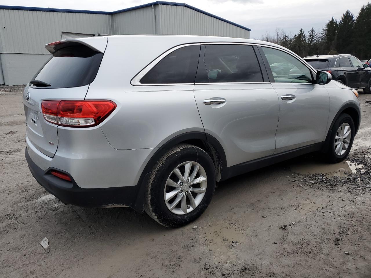 2017 KIA SORENTO